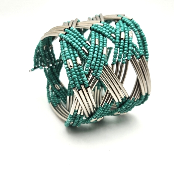 ๐ข3/$19๐ข Teal Turquoise Color Seed Bead Silver Cuff Bracelet - Picture 5 of 5